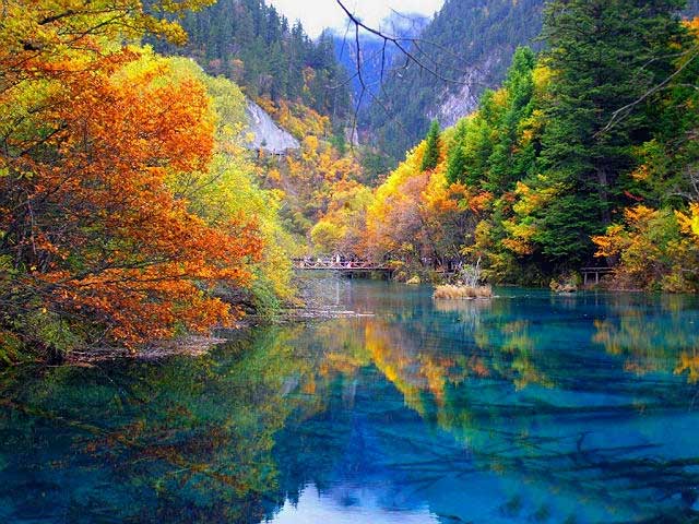 จิ่วจ้ายโกว Jiuzhaigou